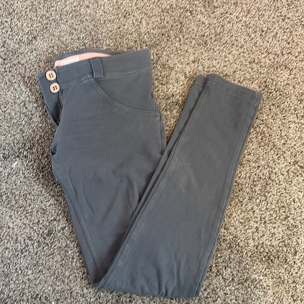 Freddy Gray Skinny Pants